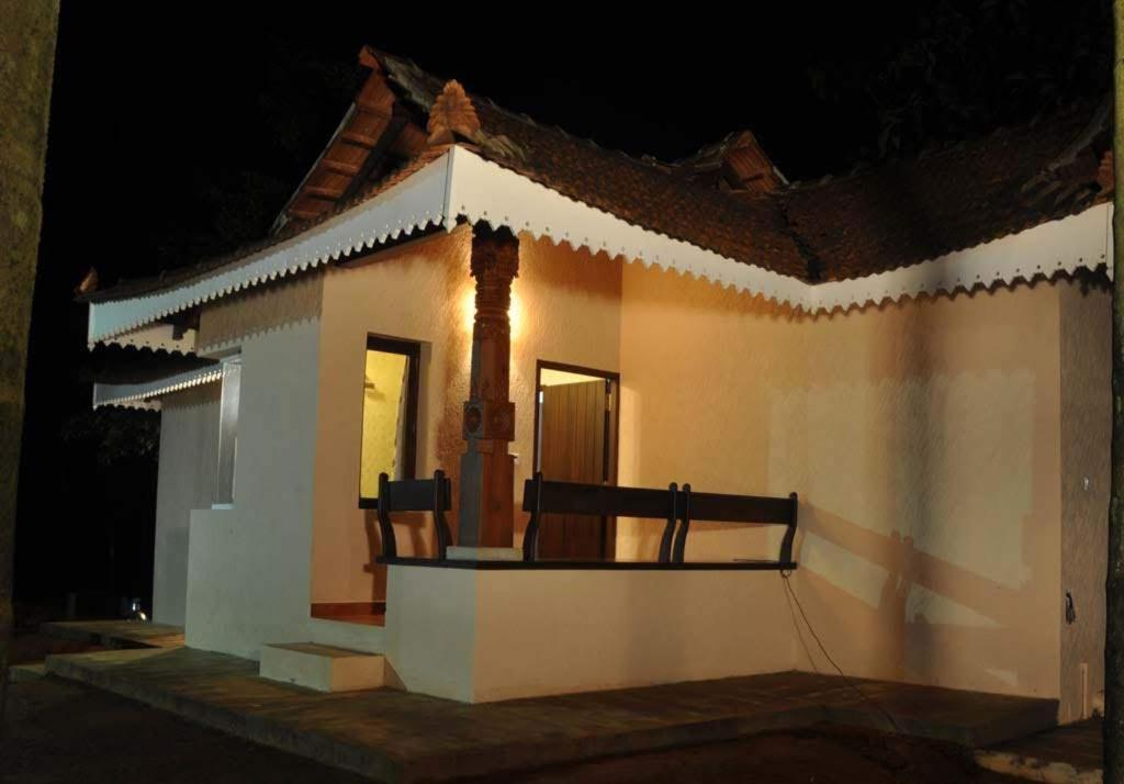 Vihangama Holiday Retreat Tirthahalli Extérieur photo