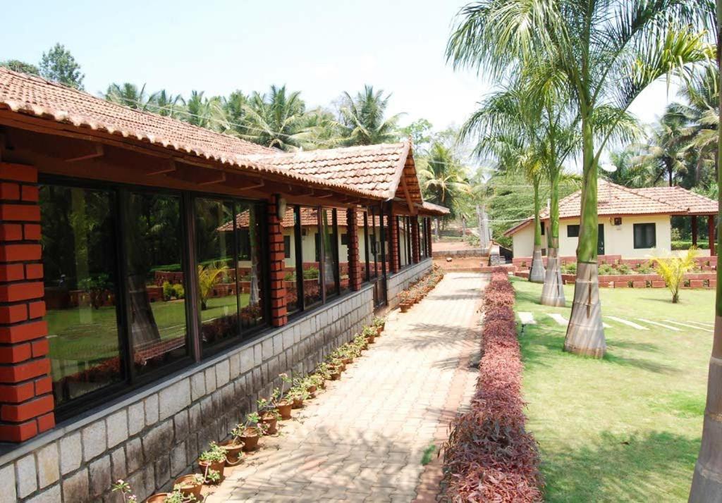 Vihangama Holiday Retreat Tirthahalli Extérieur photo